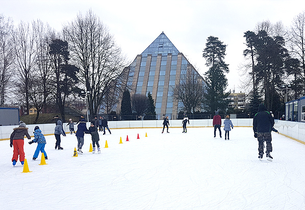 lodowisko sezonowe 1